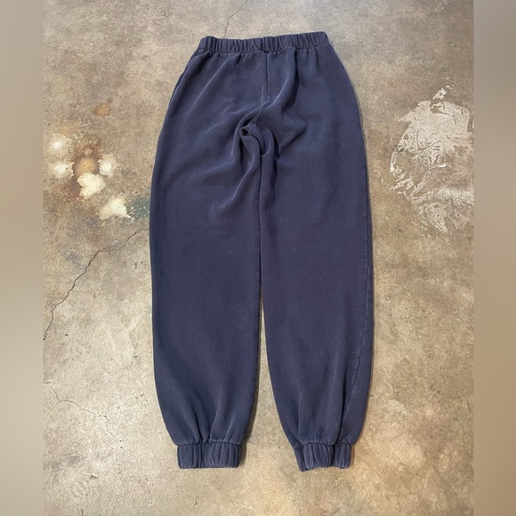 Brandy Melville Baggy Cuffed Sweatpants - Picture 2 of 5